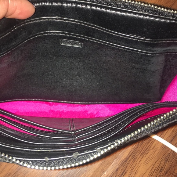 Coach Signature Wristlet - Picture 7 of 8